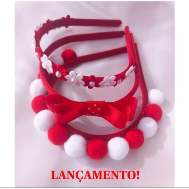 Kit 3 Tiaras Natalinas Vermelha e Branco Com Florzinhas Meia Pérola Pompons G  Arquinho Natal Acessório Cabelo Menina