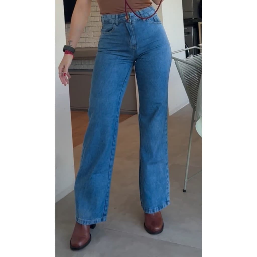 Calça Jeans Feminina Reta com Lycra