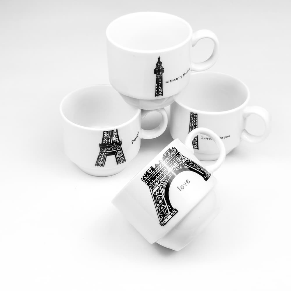 Kit 4 Xícaras Cerâmicas + 1 Suporte Torre de Metal 160ml