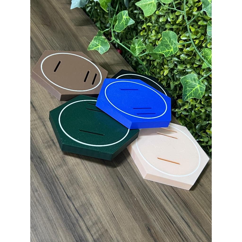 Porta Medalhas de MDF Hexagonal Para Decoração de Parede - Kit com 5 Unidades colorido