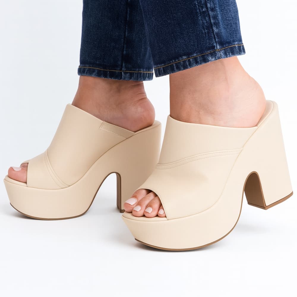 Sandalia Feminina Salto Grosso Alto Tamanco Várias Cores Leve Confortável Inverno Influencer Fechado