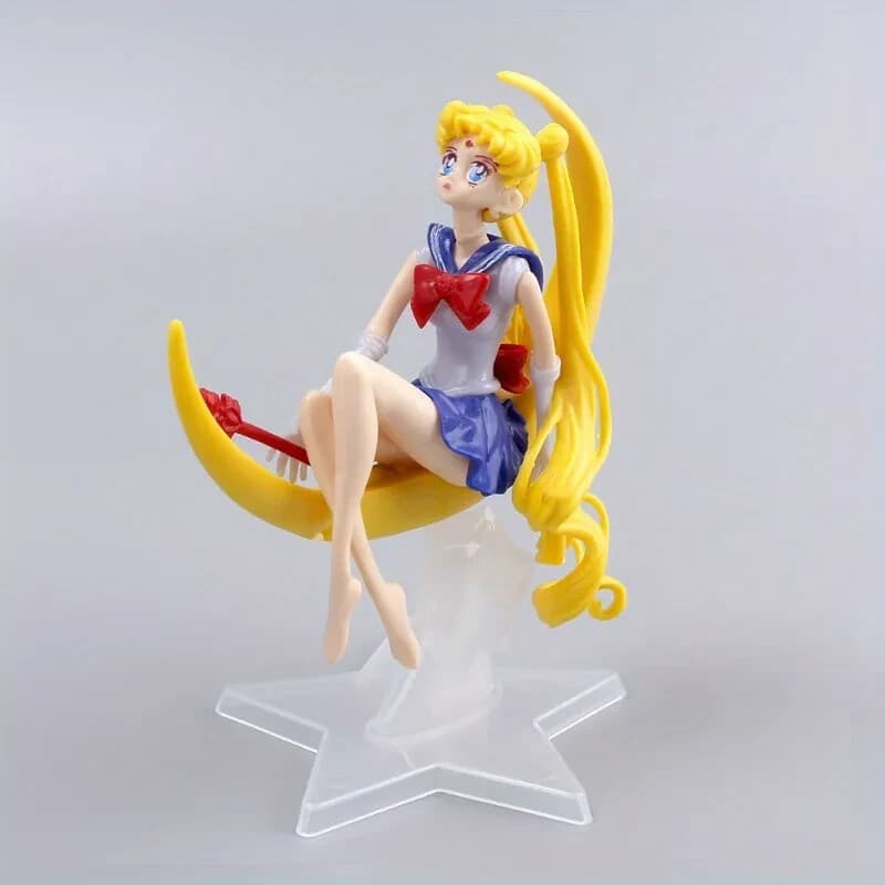 Sailor Moon Sentada na Lua – 12,5cm x 12cm
