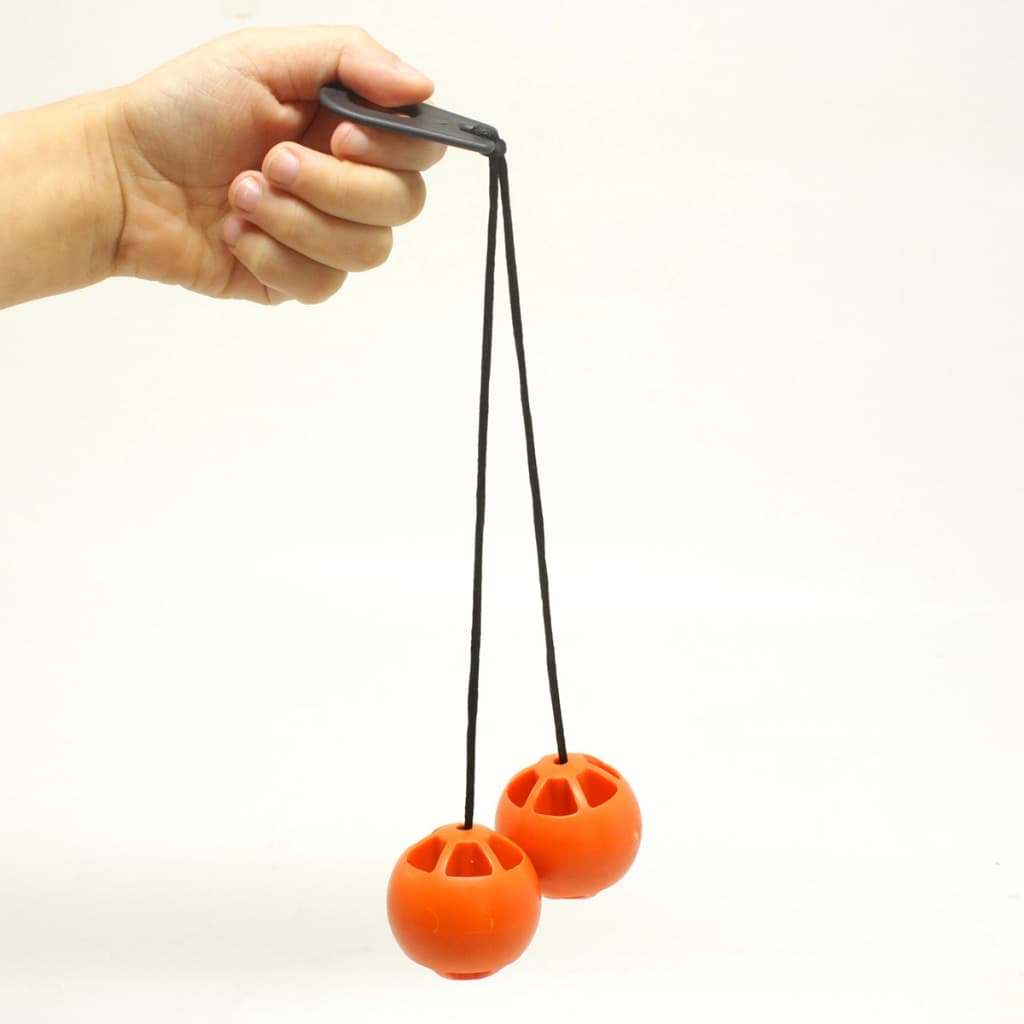 Brinquedo Bolinha bate bate tac bag bolimbolacho brinquedo retrô clássico