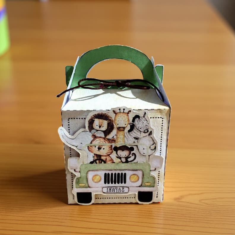 20 Maletinhas Safari Personalizadas com Nome e Idade