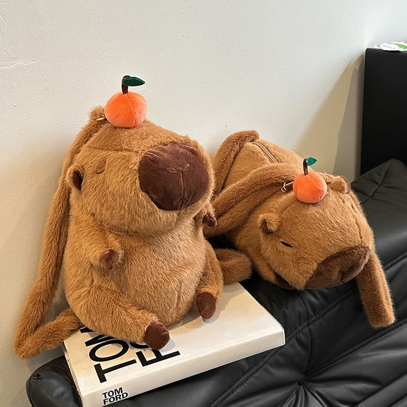 Mochila Infantil Feminina em Pelúcia Capivara Pelúcia Fofa Macia Passeio Leve