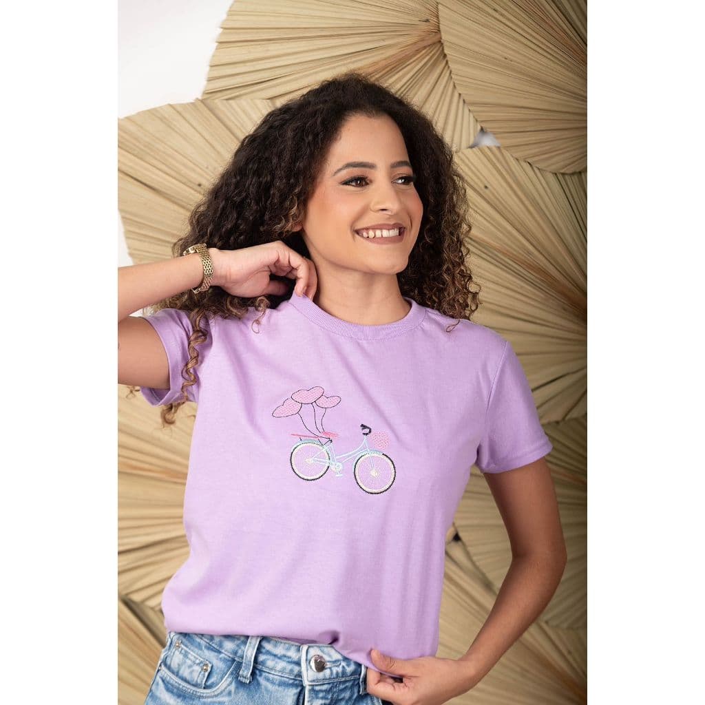 BLUSA T-SHIRT FEMININA BORDADA BICICLETA RETRO, 100% ALGODÃO ,MODA CRISTÃ CASUAL TAM: P,M,G e GG
