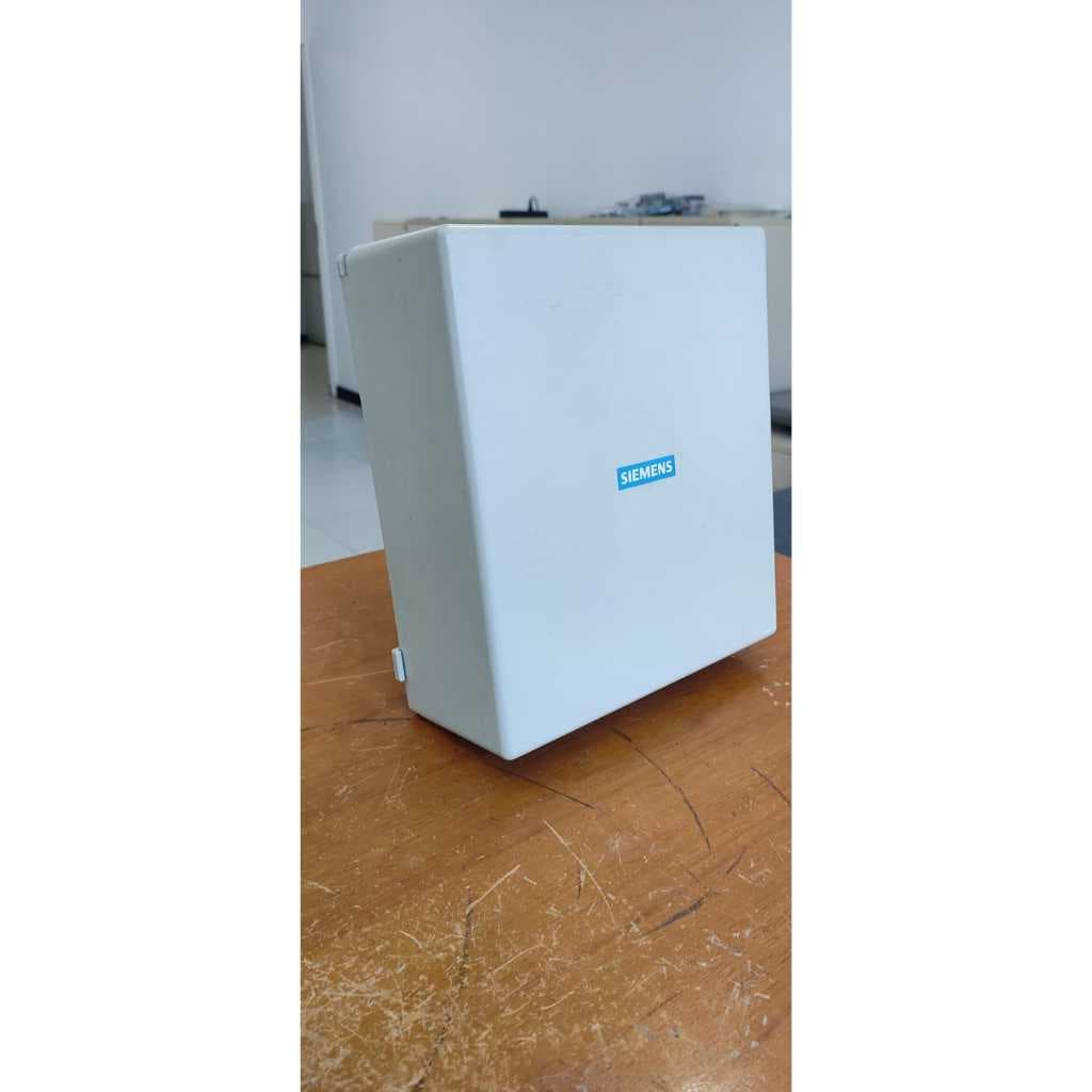 Caixa Externa Siemens / Tipo: S30122-u5595-x
