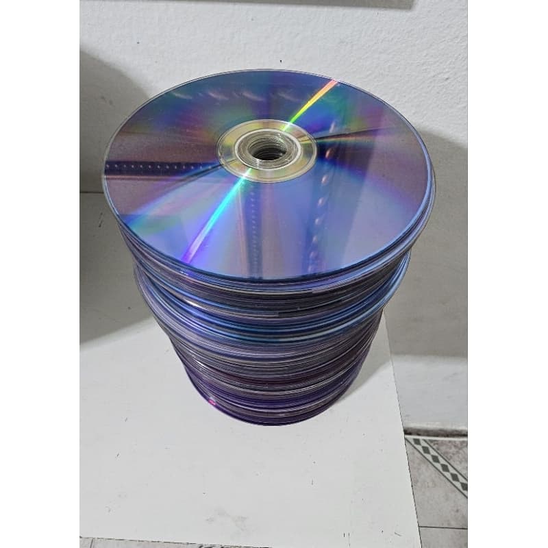Lote com 50 Mídias CD/DVD usada para Artesanato Projetos e Afins