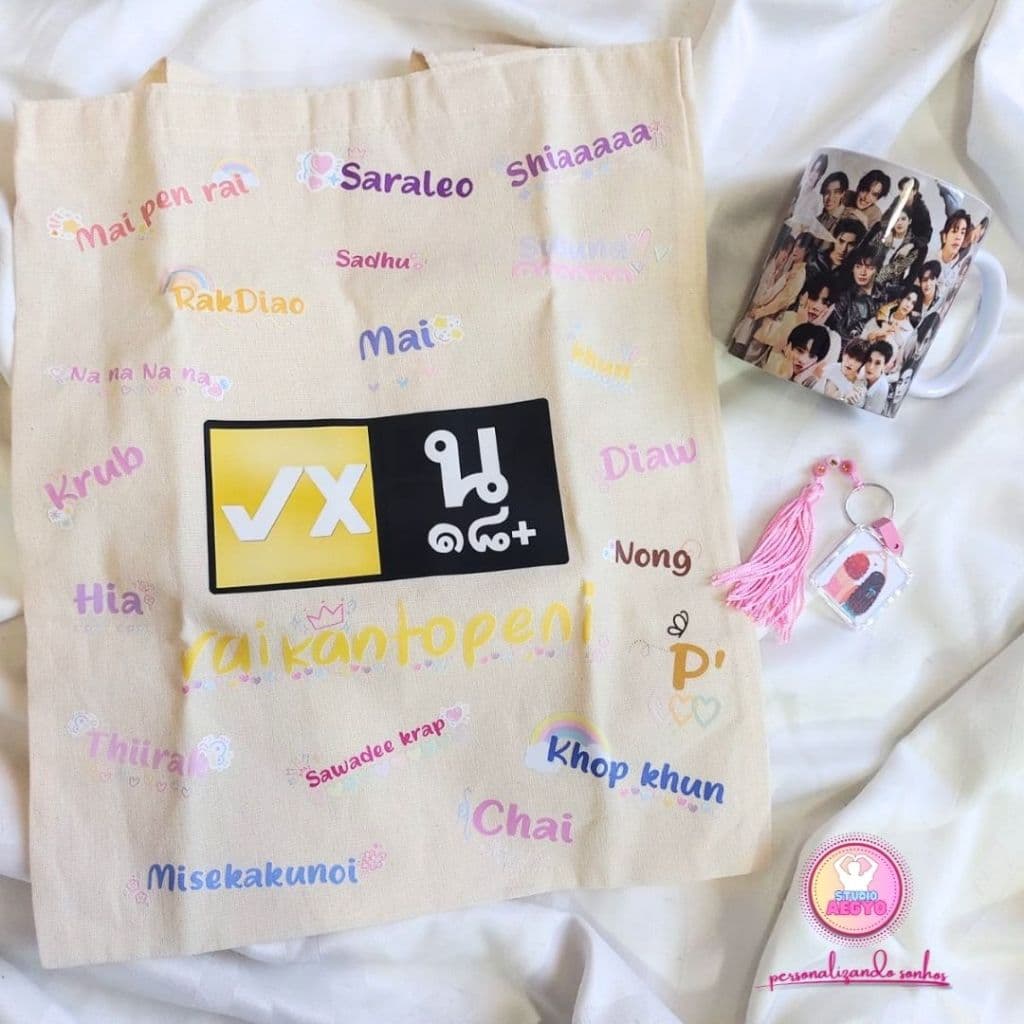 Kit com Caneca personalizada + Ecobag + Chaveiro