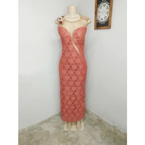 Brechó, Vestido renda de Guipir para festa, casamento, aniversário, formatura e a fins.