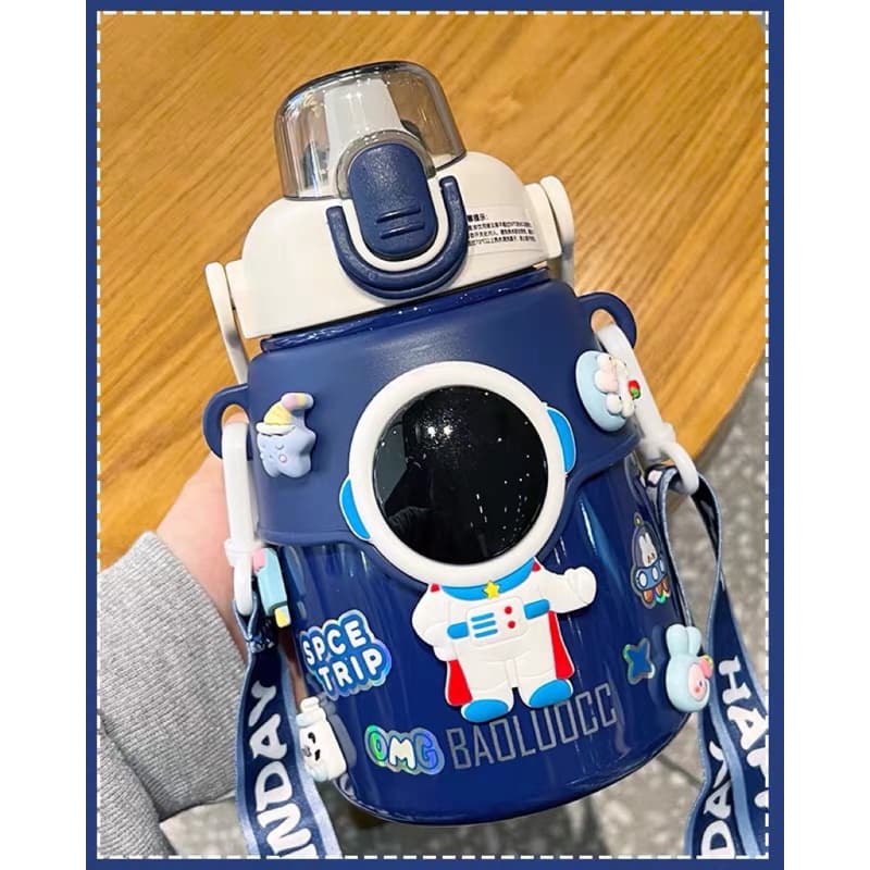 Garrafa térmica Infantil Astronauta Azul Rosa Inox 316 com canudo Tampa abri fecha 850ml