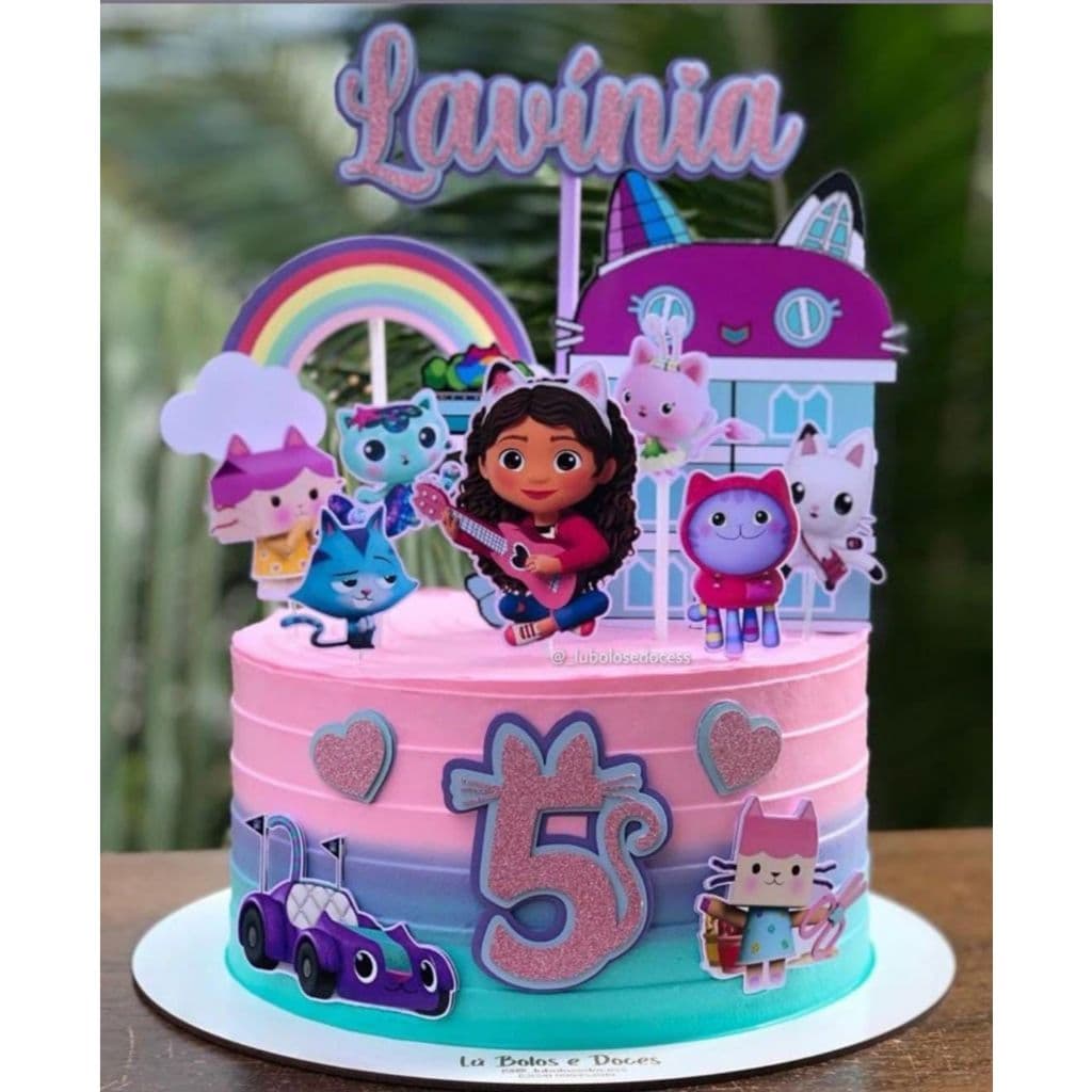 Topo toopper de bolo A CASA MÁGICA DA GABBY personalizado