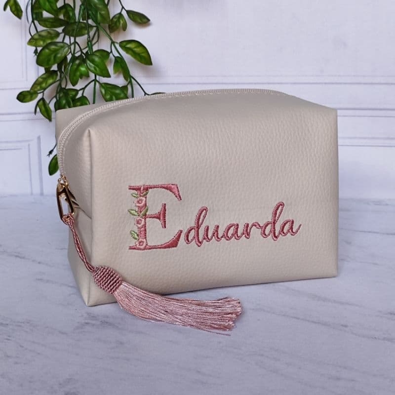 Kit 5 Necessaires Personalizadas com pingente Tassel