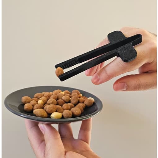 Kit 2 Pinças Pegadores Ergonômica para Petiscos- Pinça/Pegador/Hashi – Evite Sujar as Mãos