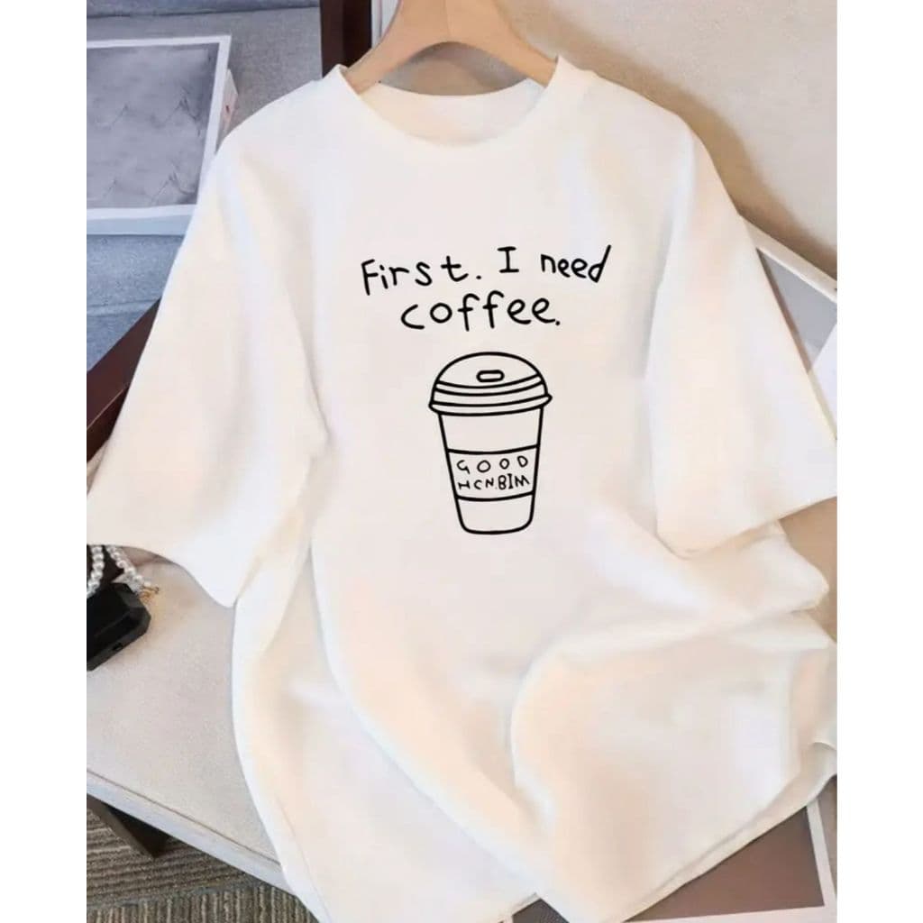 Camisa Camiseta Unissex Primeiro Preciso De Café Minimalista Fofa Casual 100% Algodão Gola Redonda