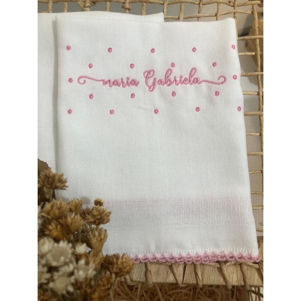 Fralda de passeio bordada nome personalizado Bolinhas Poa Enxoval Bebê Menino Menina Pano de Lavagem