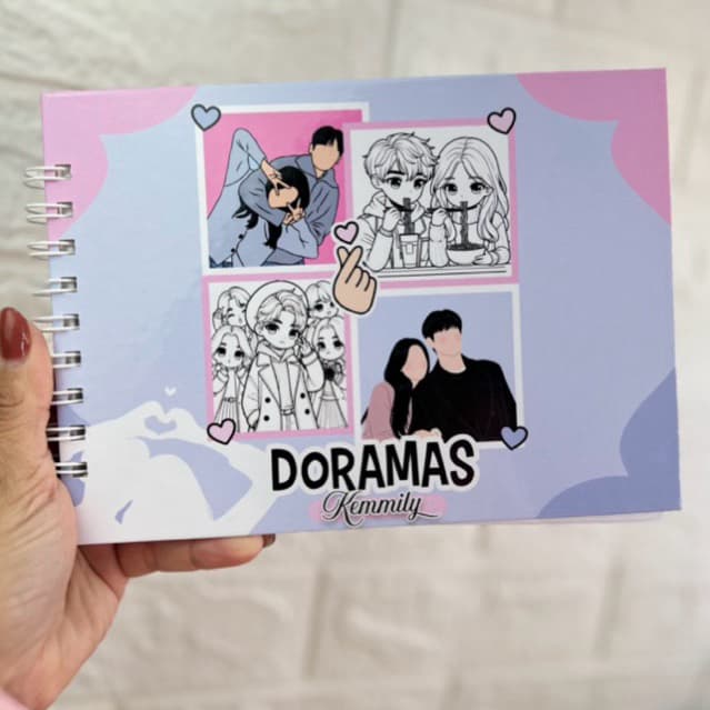 Livro de Colorir Doramas Capa Dura Personalizada com Nome 50 Desenhos em Folha 180g Emvio Imediato