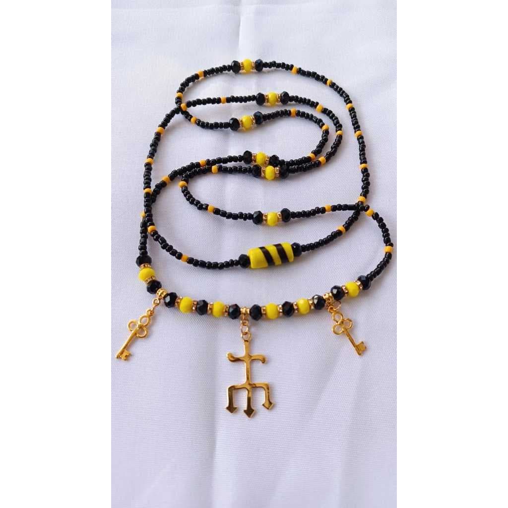 FIO DE CONTA , COLOR E GUIA DE EXÚ GIRA MUNDO   Umbanda Candomblé COM CRISTAL NA COR AMARELO E PRETO CHAVE E TRIDENTE