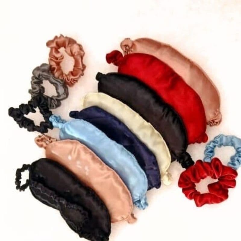 KIT 2 MÁSCARAS DE DORMIR/TAPA-OLHO MAIS 1 SCRUNCHIE SUPER CONFORTÁVELIS