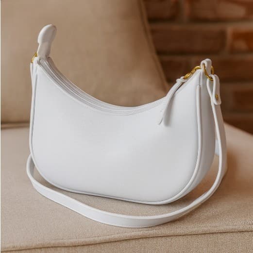 Bolsa Meia Lua Feminina Estilo Casual Chic Ideal Para Quem Busca Conforto E Praticidade