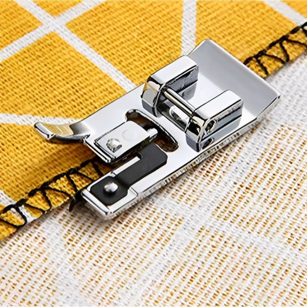 Sapata Pezinho Zig Zag Borda Overlock  Máquina Doméstica Acabamento Chulear e Patchwork