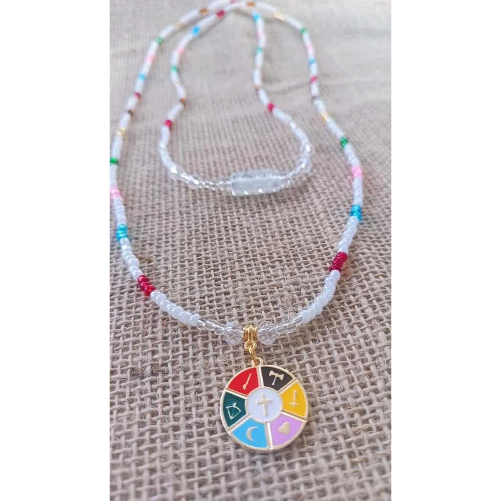 FIO DE CONTAS, COLAR DE PROTEÇÃO GUIA DA 7 LINHAS ,UMBANDA COM BRANCO E CORES VIVA
