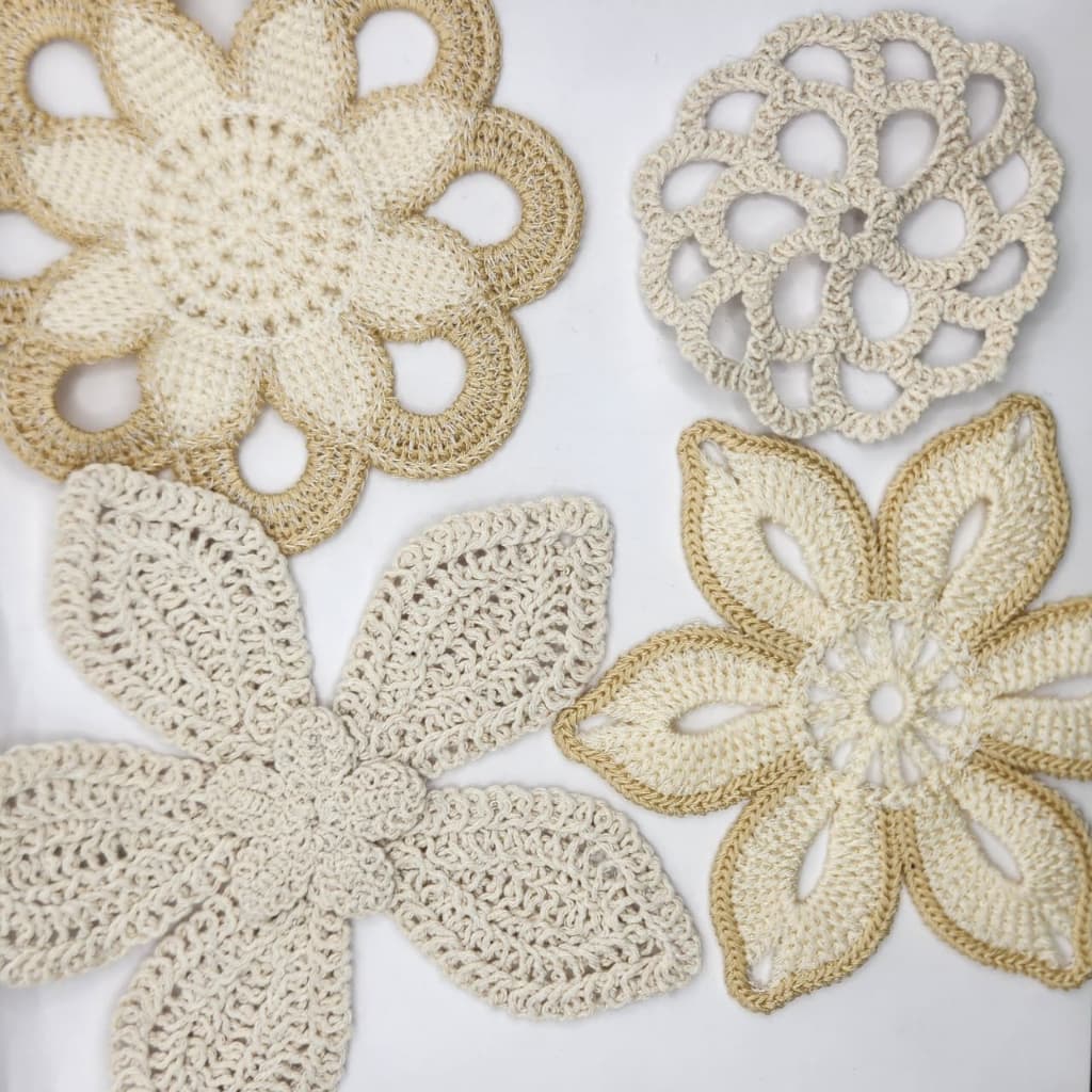 FLORES DE CROCHÊ PARA APLIQUES CRU MODA GERAL ARTESANAL DETALHES