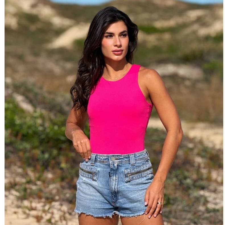 Body Feminino Regata Gola Redonda Canoa Poliamida Suplex Confortável Academia Casual