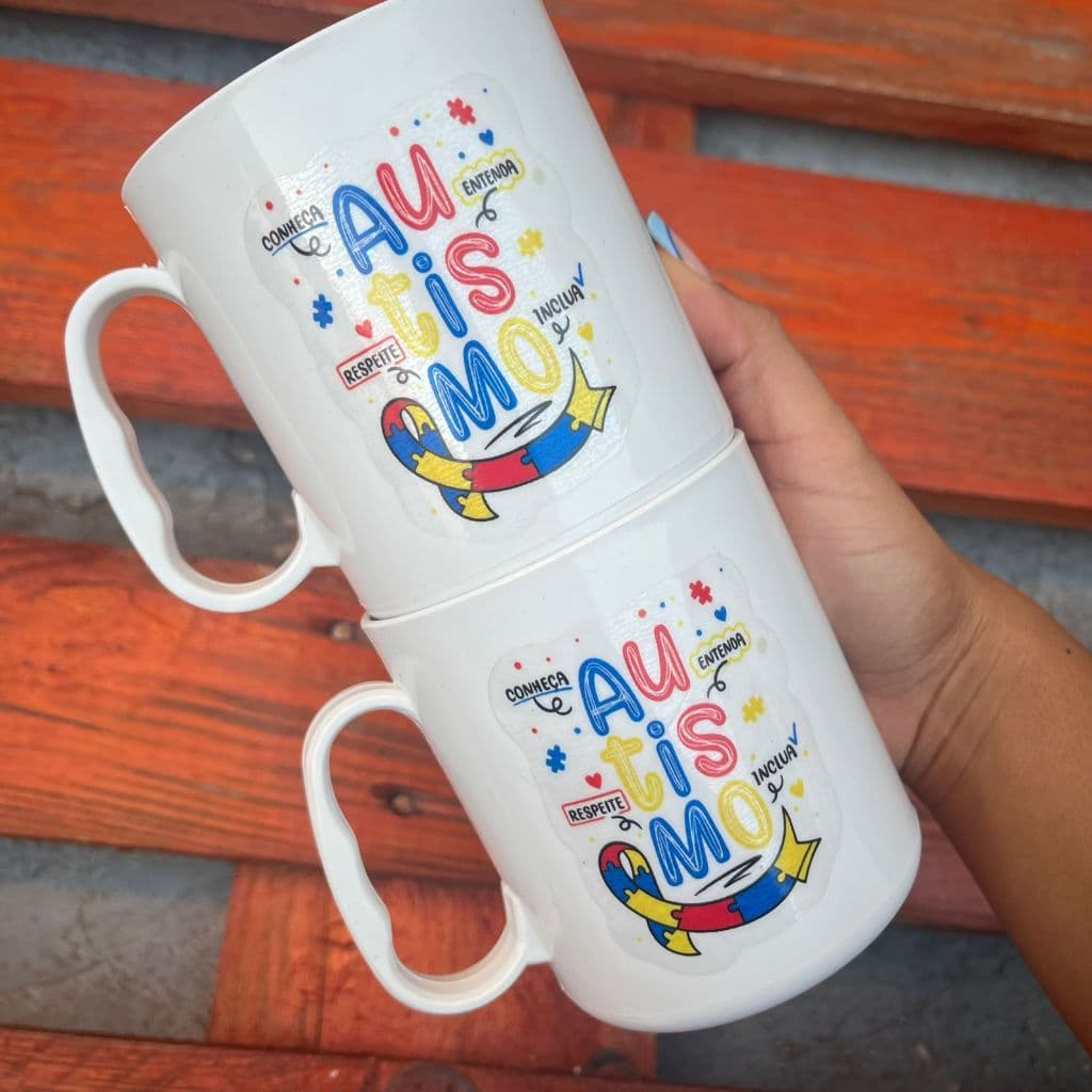 Lembrancinha KIT 10-15-20 Canecas adesivadas Autismo Inclusão Presentes Escola Caneca