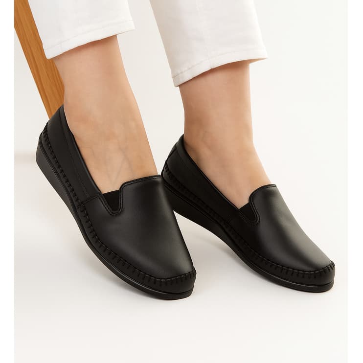 Sandalia Macia E Comfortavel No Couro Preto