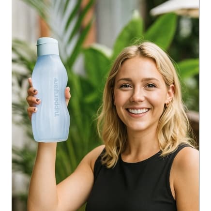Garrafa de água Squeeze Plástico 500ml  com Alça e Tampa Principal Rosqueável Academia Fitness