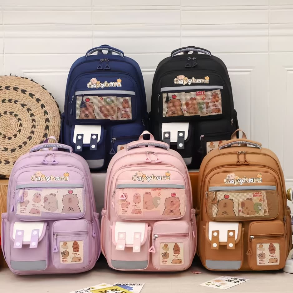 Mochila impermeável com desenhos animados Capivara, adequada para crianças e adultos, com espaço para notebook 518-1
