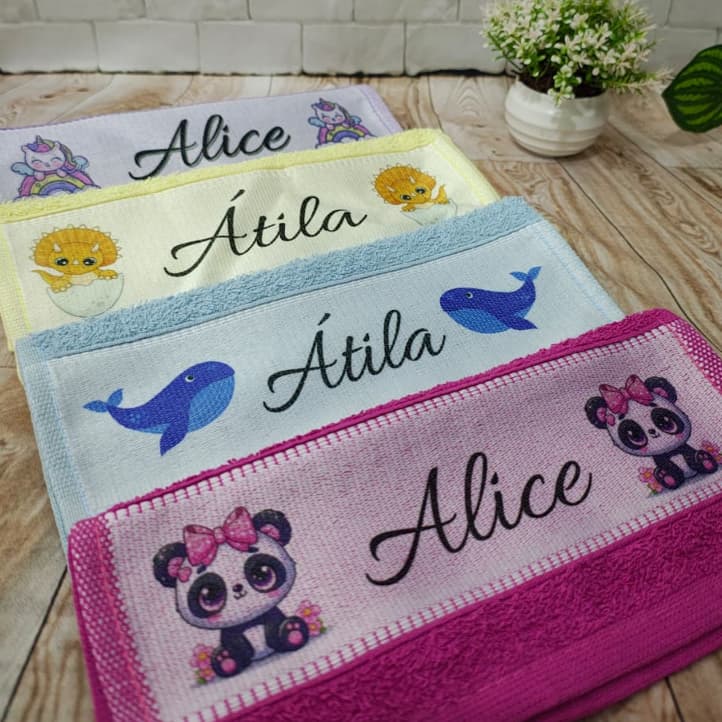 kit 4 Toalhinha Infantil Personalizada com tema e nome