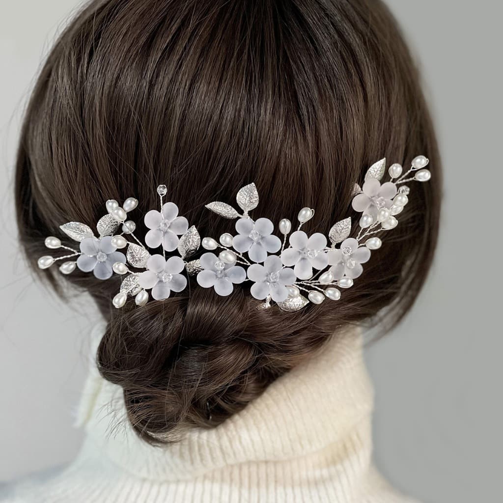 Grampo de Cabelo Acessório Elegante para Noivas, Madrinhas e Daminhas e Festa de Casamento Floral Pérola e Cristal
