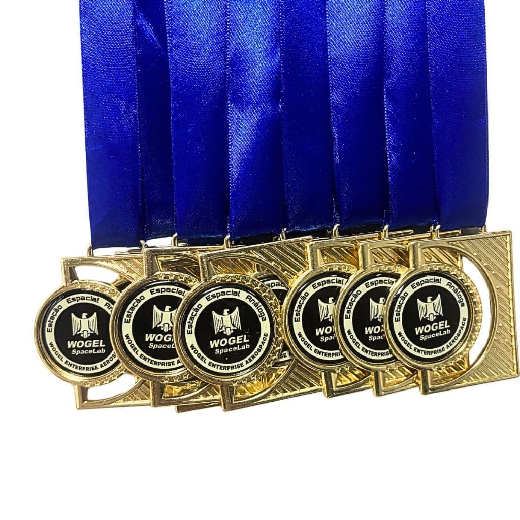 Medalha personalizada em metal kit com ate 45 und para provas esportivas ou reconhecimento de conquistas.