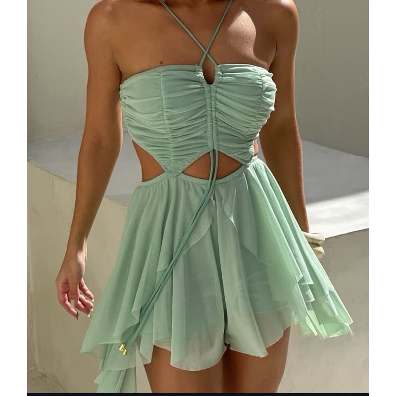 Vestido Macaquinho Feminino Elegante Tule Premium com Caimento Leve e Fluido Drapeados Frontais Amarração no Pescoço