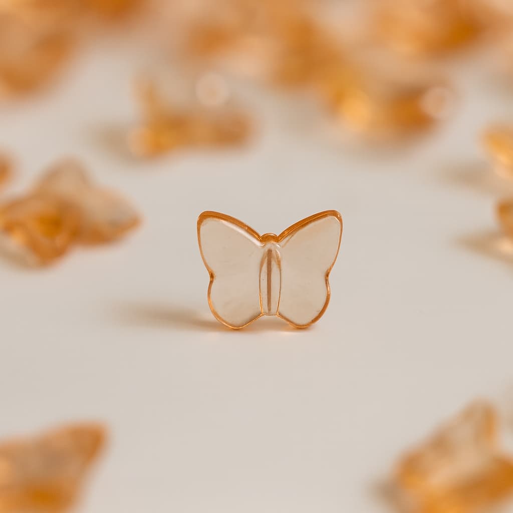Miçanga Borboleta Pequena Marron Transparente Borboletinha para Pulseira Bijouteria