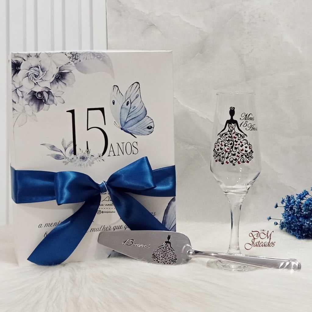 Presente Debutante 15 anos - Caixa + Taça + espátula para bolo