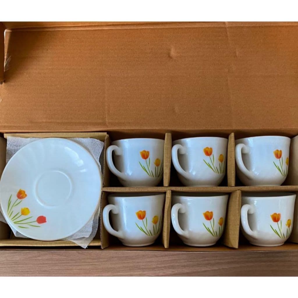 XÍCARA DE CHÁ VINTAGE Jogo 12 peças ( 6 xicaras e 6 pires) 220ml mesa posta Opalware