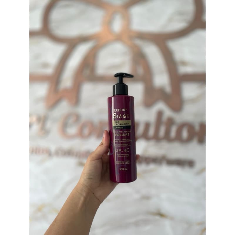 Creme para Pentear Volume Siàge Pro Cronology Curvas 300ml Eudora