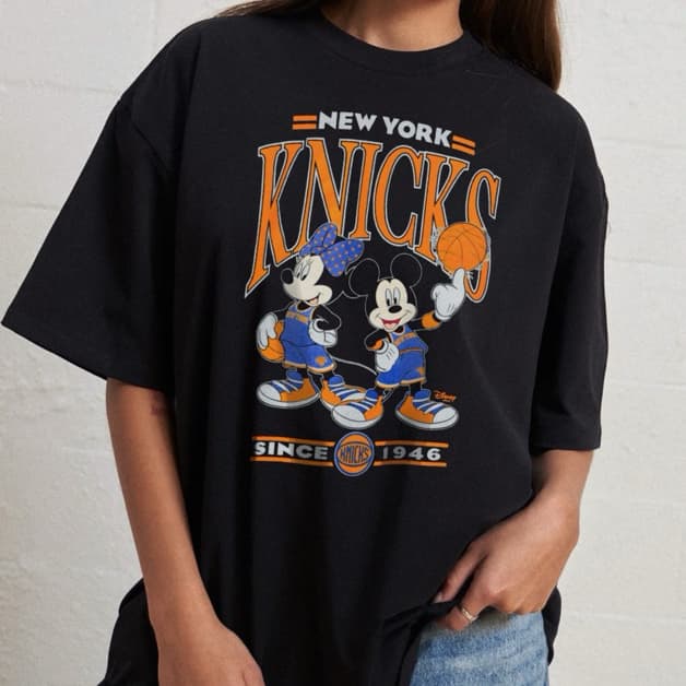Camiseta Oversized Preta Disney New York Knicks Unissex