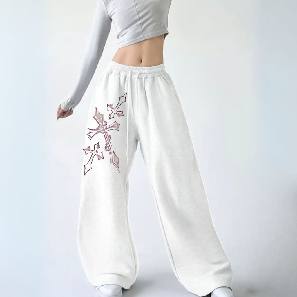 Calça Estilosa Streetwear Modelo Wide Leg Estilo de Rua Estampada Flanelada Cruzes