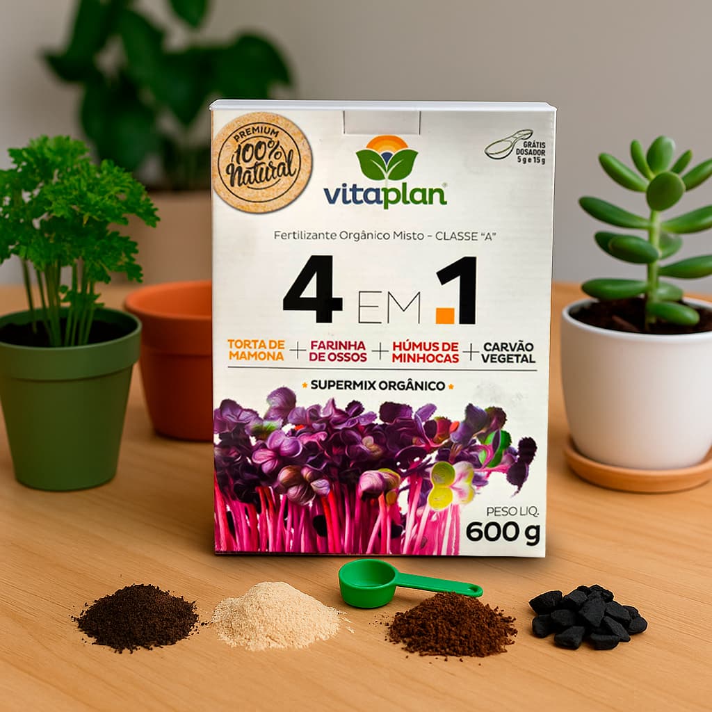 Adubo Fertilizante Orgânico 4 em 1 Vitaplan 600g Torta Mamona Farinha de Osso Húmus Carvão Vegetal