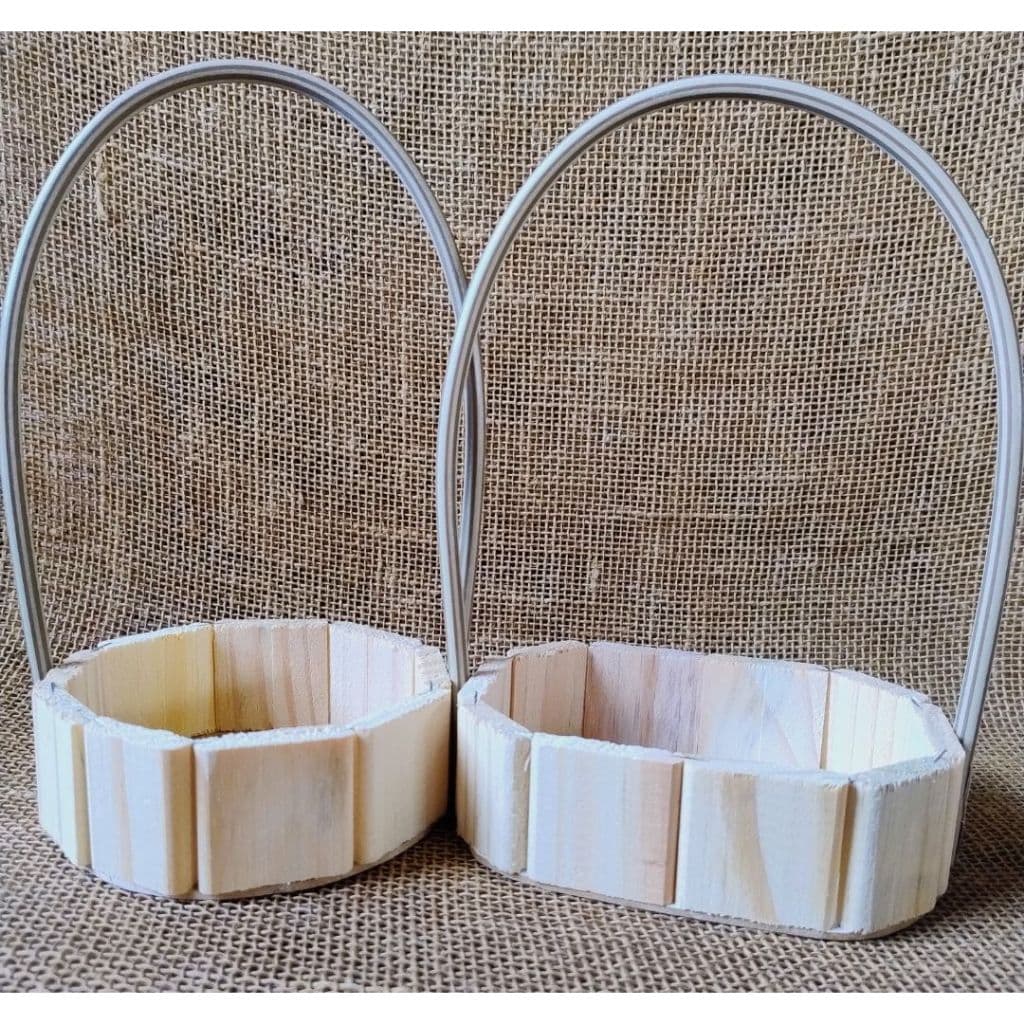 kit com 20 Cestas Decorativas fraldeiras para Presente Páscoa, fraldeiras Pinus 16cm e 13 cm