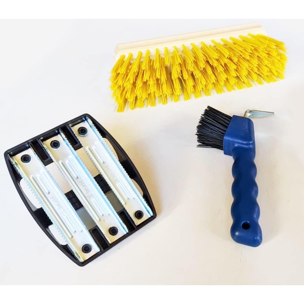 Kit Limpeza Casqueamento Para Cuidados Com Cavalos E Muares