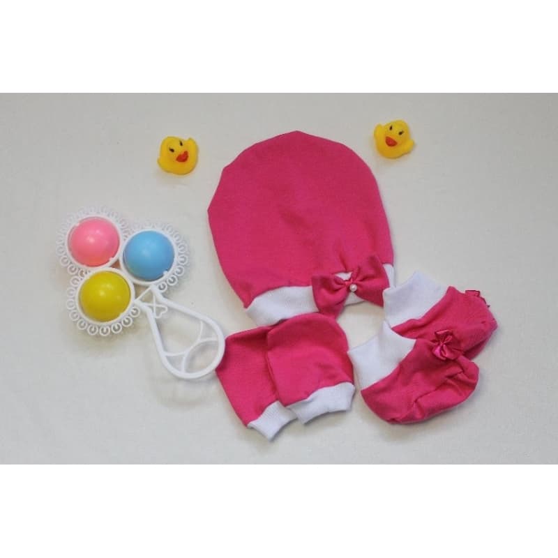 Memelbaby Conjunto Touca, luva e sapatinho Pink/branco