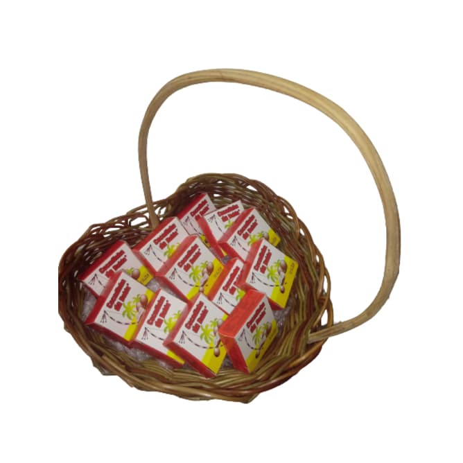 Cesta Coração Com Alça Feita de Cipó Natural Decoração Presente