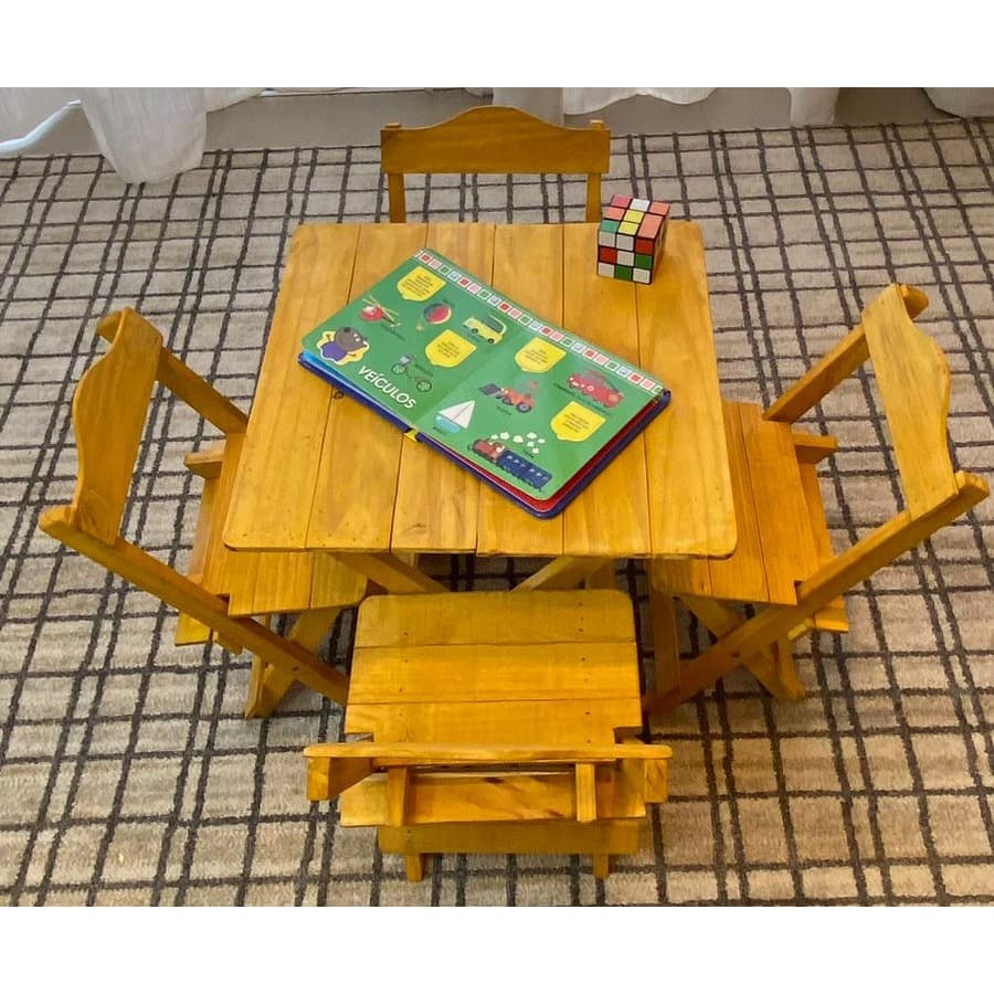 Kit 4 Cadeiras + Mesa tamanho Infantil de Madeira Quadrada Dobrável Promoção