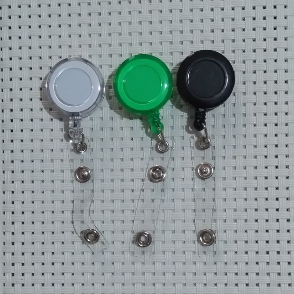 Kit 2 Porta Crachá Cartão Roller Retrátil