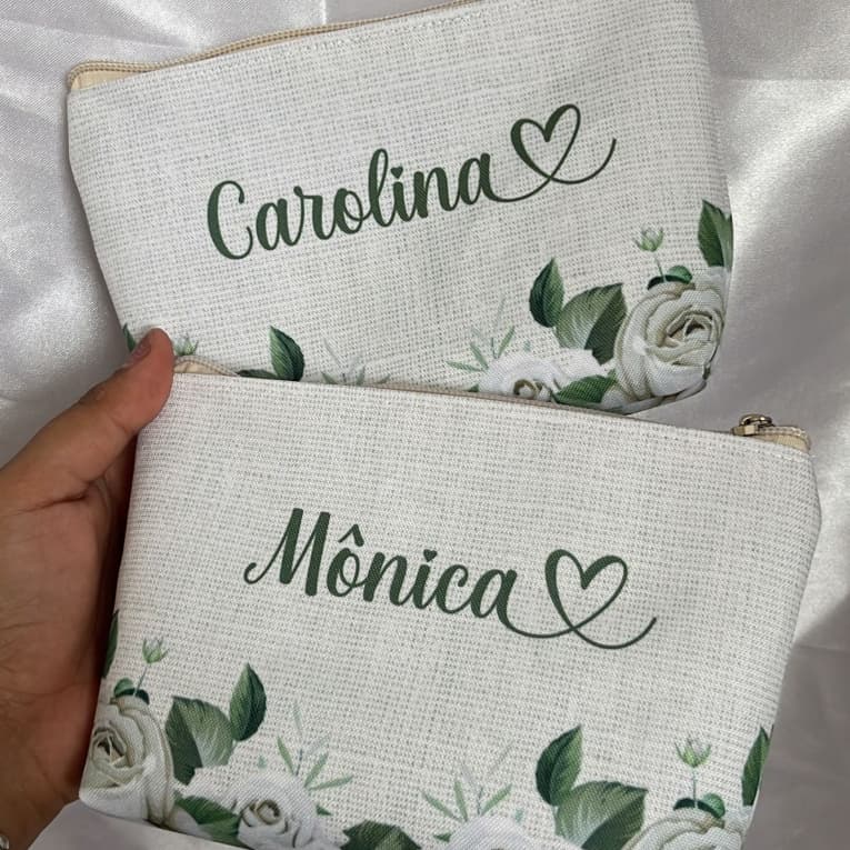 Necessaire Personalizada Floral Verde Oliva p/ Madrinhas, Mãe da Noiva, presente, lembrancinha, casamento.